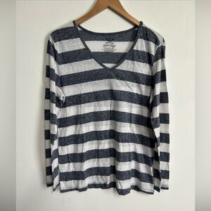 Faded‎ Glory Shirt Women’s XXL Gray White Striped Long Sleeve Linen Blend Top